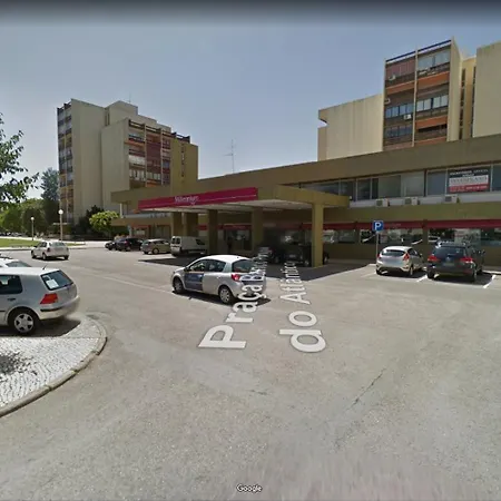 Alice - アパート *